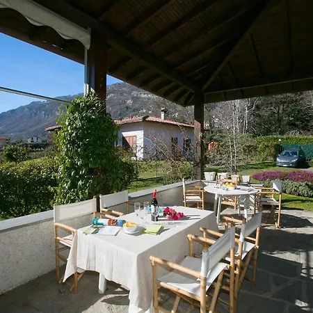 Βίλα Sleeps 6 Lenno